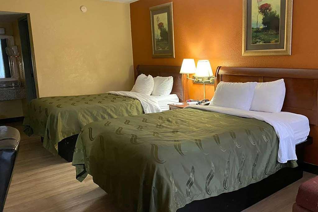 Ramada By Wyndham Rome - Verona Ruang foto